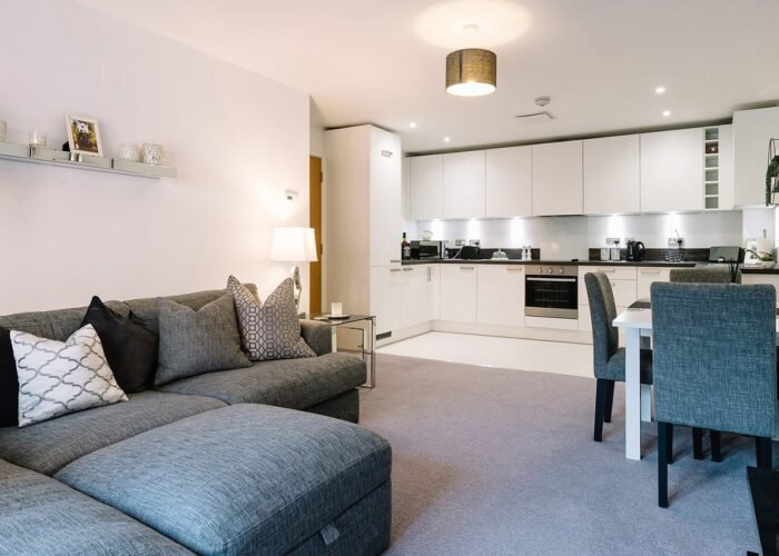 25e214eb-b8a4-4977-83fa-dfdae18e2c94